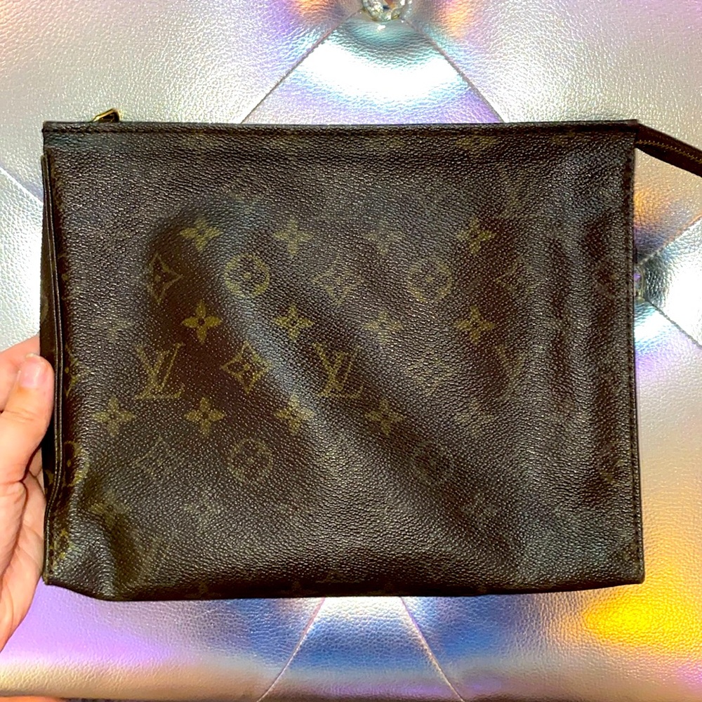 Louis Vuitton pouch